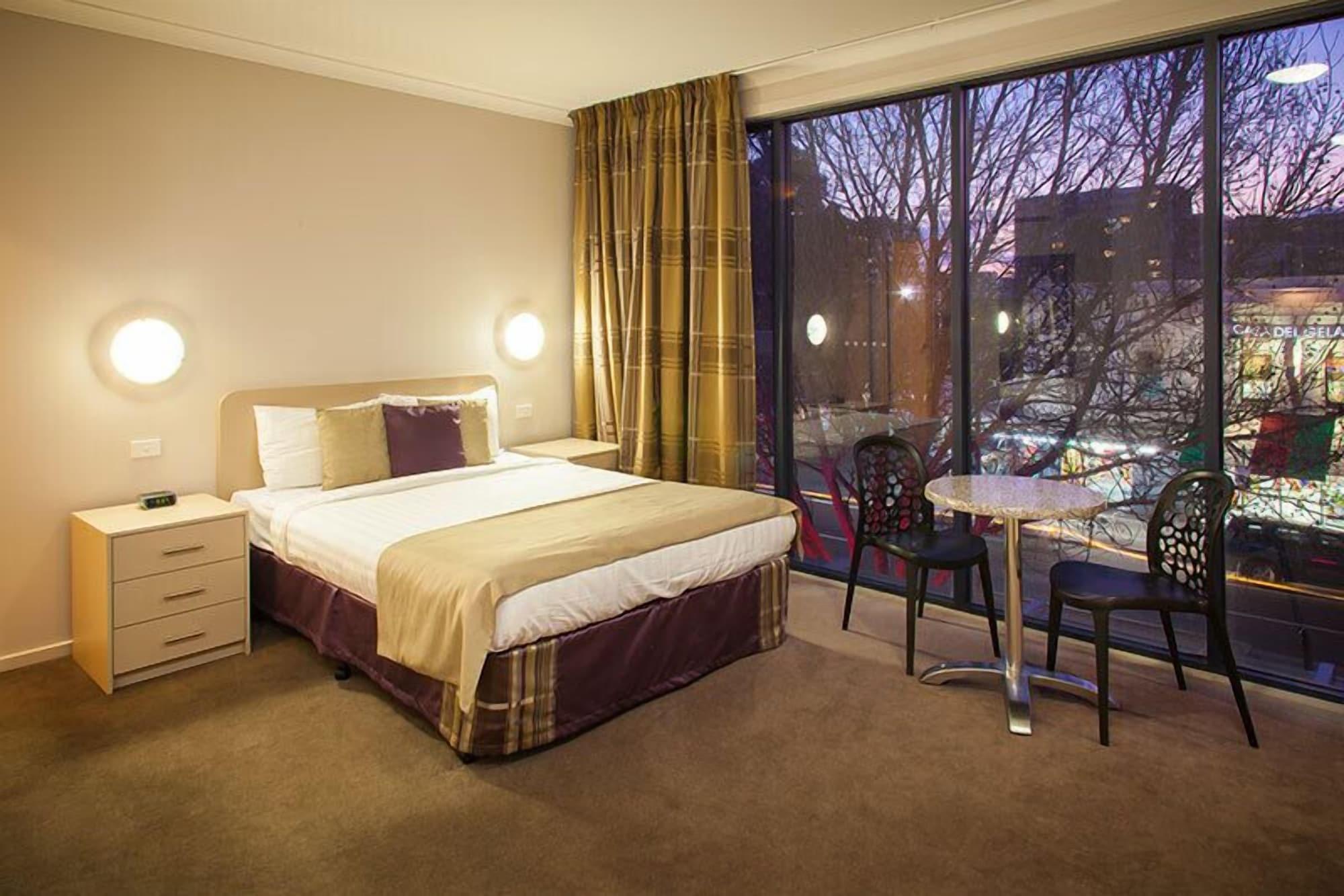 Carlton Lygon Lodge - Close To Melbourne Uni מראה חיצוני תמונה