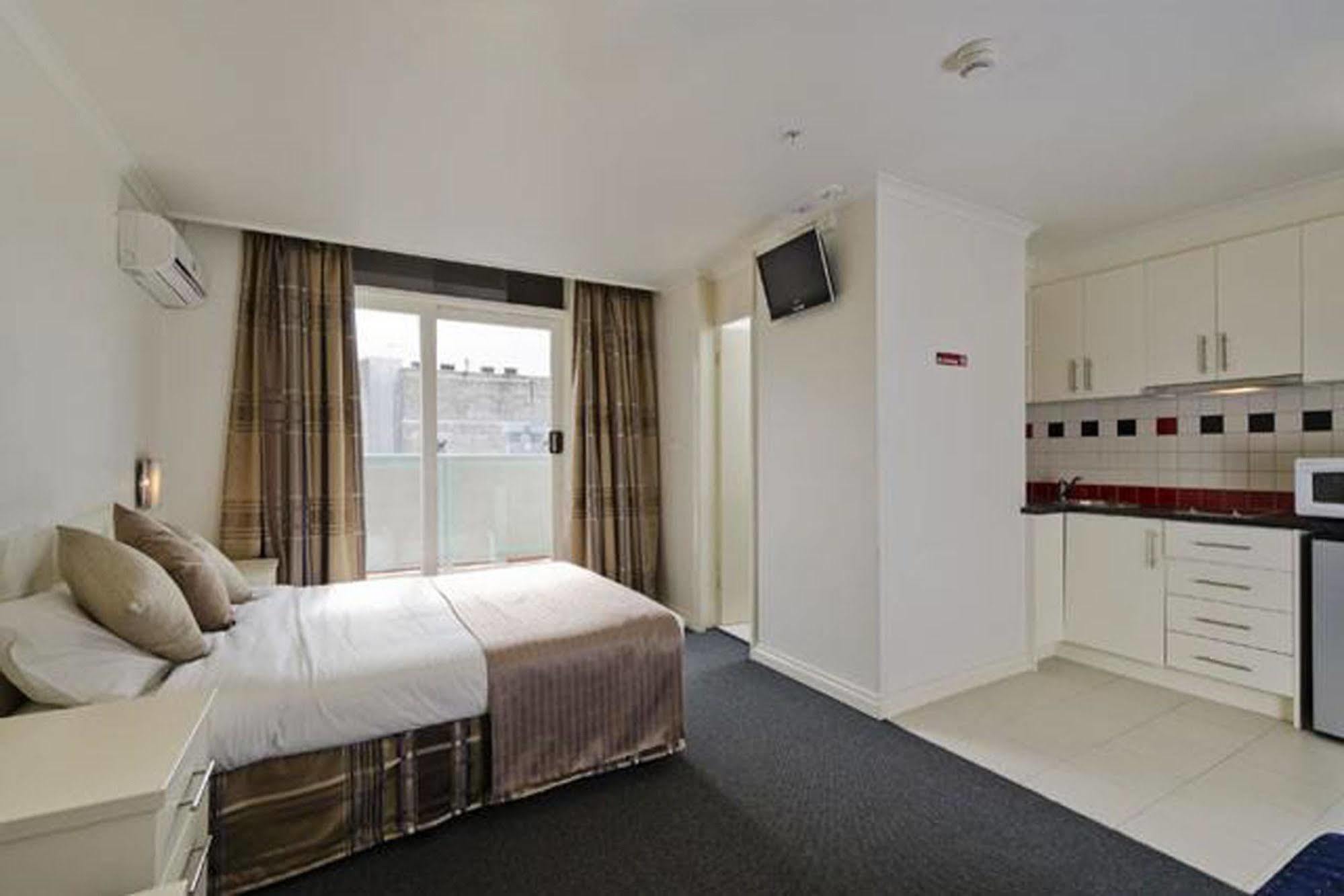 Carlton Lygon Lodge - Close To Melbourne Uni מראה חיצוני תמונה